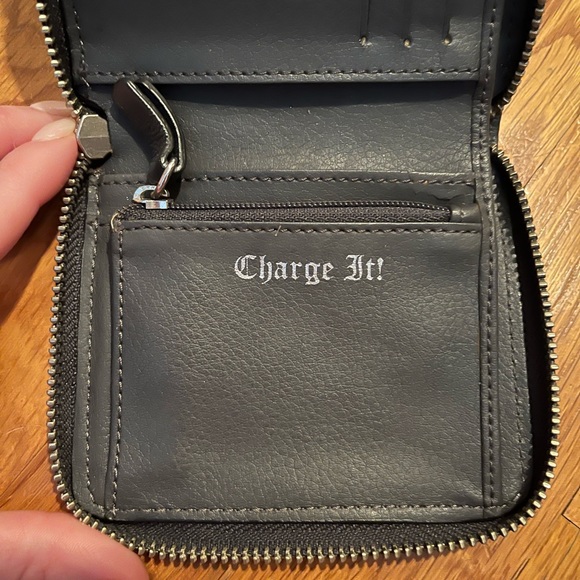 EUC Juicy Couture Wallet - Picture 2 of 8